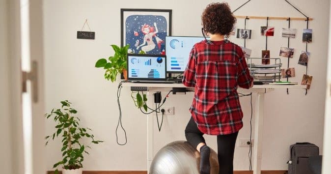 How to implement a workplace fitness challenge